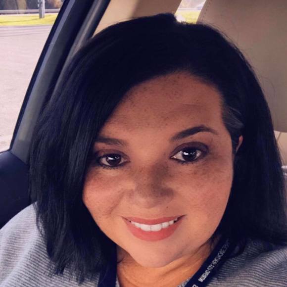 Meet your Posher, Heather - Picture 1 of 1